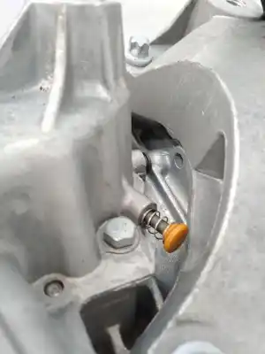 Pezzo di ricambio per auto di seconda mano riduttore per opel adam manual riferimenti oem iam 649354685  24581812