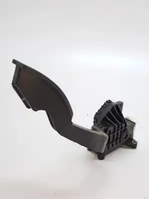 Автозапчастина б/у педаль акселератора для opel adam manual посилання на oem iam 13305804  