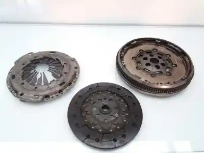 Second-hand car spare part Clutch Kit for AUDI A3 (8L) AGU OEM IAM references 123035310  038105264J - 06A198141AX