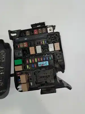Peça sobressalente para automóvel em segunda mão caixa de fusíveis e relés por hyundai i30 (gd) city referências oem iam 91950a6721