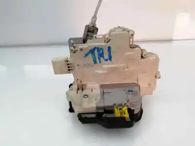 Peça sobressalente para automóvel em segunda mão fechadura da porta traseira esquerda por audi a4 avant (8e) brb referências oem iam 8e0839015aa  