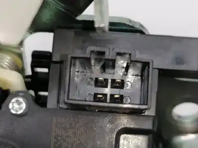 Автозапчастина б/у замок багажника / ворот для audi q2 (gab) untaggable edition 150 cv / 110 kw посилання на oem iam 81a82750509s  