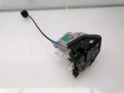 Pezzo di ricambio per auto di seconda mano Serratura Porta Anteriore Destra per AUDI Q2 (GAB) untaggable edition 150 CV / 110 KW Riferimenti OEM IAM 8X1837016C  