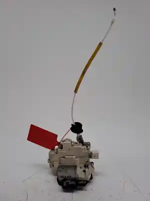 Автозапчасти б/у замок задней правой двери за AUDI A4 AVANT (8E) A4 AVANT 8E ссылки OEM IAM 8E0839016AA   Автозапчасти б/у замок задней правой двери за AUDI A4 AVANT (8E) A4 AVANT 8E ссылки OEM IAM 8E0839016AA