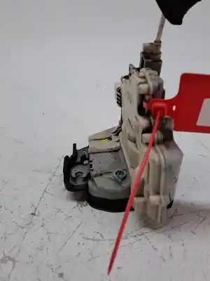 Pezzo di ricambio per auto di seconda mano serratura porta posteriore sinistra per audi a4 avant (8e) a4 avant 8e riferimenti oem iam 8e0839015aa  