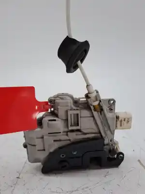 Pezzo di ricambio per auto di seconda mano serratura porta posteriore sinistra per audi a4 avant (8e) a4 avant 8e riferimenti oem iam 8e0839015aa  