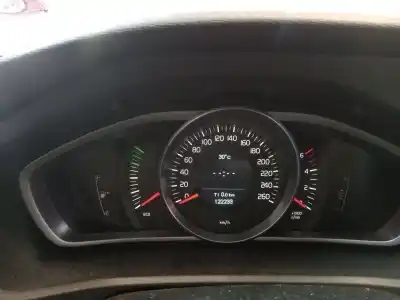 Peça sobressalente para automóvel em segunda mão quadrante por volvo v40 d4162t referências oem iam 36002950