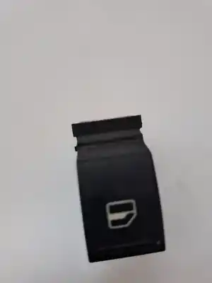 Peça sobressalente para automóvel em segunda mão botão / interruptor elevador vidro traseiro direito por seat ibiza (6j5) 1.6 tdi referências oem iam 7l6959855b
