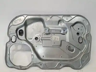 Peça sobressalente para automóvel em segunda mão  por FORD FOCUS BERLINA (CAP)  Referências OEM IAM 1738646  3M51R23200DA