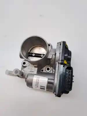 Peça sobressalente para automóvel em segunda mão borboleta de admissão por toyota yaris toyota referências oem iam 2203047040