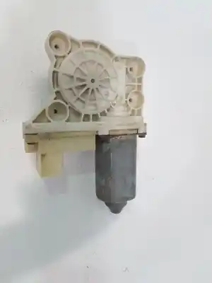 Second-hand car spare part Rear Right Window Motor for BMW SERIE 7 (E65/E66) 730Ld 218 CV / 160 KW OEM IAM references 67628382002  