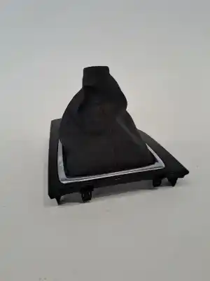 Pezzo di ricambio per auto di seconda mano rivestimento della leva del cambio per mazda 3 lim. (bl) 1.6 cd diesel cat riferimenti oem iam bhn364330a