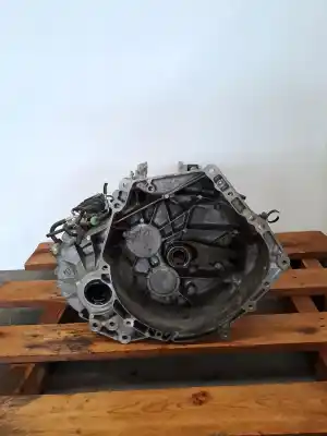 Pezzo di ricambio per auto di seconda mano riduttore per mazda 3 lim. (bl) 1.6 cd diesel cat riferimenti oem iam d60403000