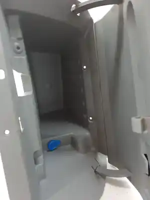 Автозапчастина б/у бардачок для renault modus/grand modus (f/jp0_) 100 ld gasolina 2004 5p посилання на oem iam 7701067708  