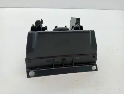 Pezzo di ricambio per auto di seconda mano plastica per ford fiesta (ce1) sfjh riferimenti oem iam 2441475  
