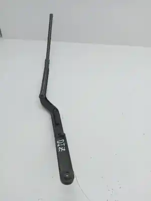 Pezzo di ricambio per auto di seconda mano braccio tergicristallo anteriore sinistro per audi a3 (8p) a3 ii hayon fase 1 riferimenti oem iam 8p1955407a  