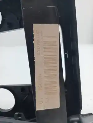 Pezzo di ricambio per auto di seconda mano console centrale per volvo v40 d4162t riferimenti oem iam 31306639  8632792 - 2951354y5cs