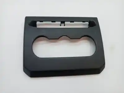 Pezzo di ricambio per auto di seconda mano plastica per dacia duster ii k9k u8 riferimenti oem iam 682602613r  