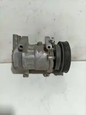 Автозапчастина б/у КОМПРЕСОР КОНДИЦИОНЕРА для RENAULT CLIO II FASE II (B/CB0)  Посилання на OEM IAM 7700273801, 1416F  