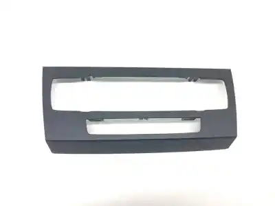 Peça sobressalente para automóvel em segunda mão moldagem por bmw serie 3 berlina (e90) n47d200 referências oem iam 64116966406