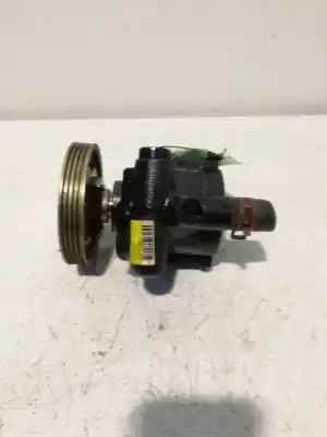 Pezzo di ricambio per auto di seconda mano pompa del servosterzo per renault clio ii (bb_, cb_) 1.2 (bb0a, bb0f, bb10, bb1k, bb28, bb2d, bb2h, cb0a,... riferimenti oem iam 7700840105  26043475rg - 7700840105