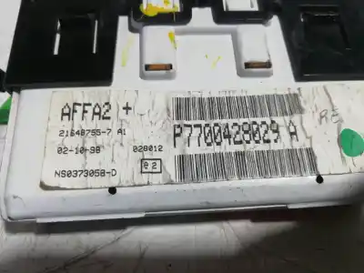 Автозапчастина б/у багатофункційний дисплей для RENAULT CLIO II FASE II B/CB0 D7F710 Посилання на OEM IAM P7700428029  