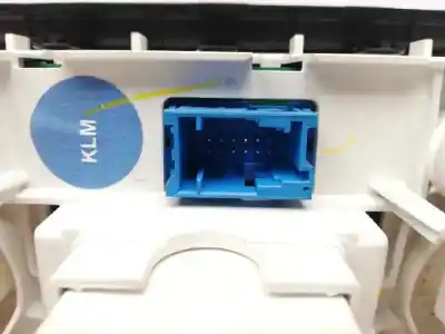 Peça sobressalente para automóvel em segunda mão comando de sofagem (chauffage / ar condicionado)  por opel combo d a13fd referências oem iam 735498657  021615025409