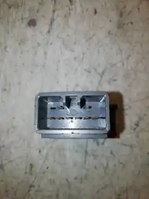 Second-hand car spare part hazard warning lights for daewoo lanos 1.3 g -a13sms oem iam references 96231858  