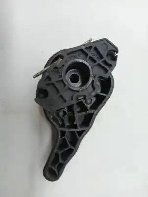 Peça sobressalente para automóvel em segunda mão plásticos por renault kangoo express 1.5 dci referências oem iam 8200497811