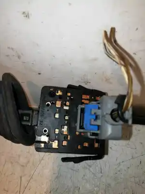 Second-hand car spare part indicator switch for opel corsa c y17dtl oem iam references 09185413  12268700 - 09185413