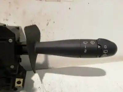 Peça sobressalente para automóvel em segunda mão comutador de limpa vidros por renault clio ii (bb_, cb_) 1.2 (bb0a, bb0f, bb10, bb1k, bb28, bb2d, bb2h, cb0a,... referências oem iam 7701047542