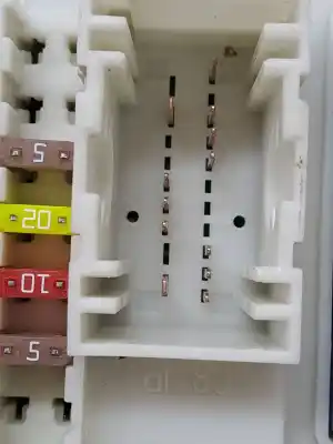 Peça sobressalente para automóvel em segunda mão caixa de fusíveis e relés por ford c-max c-max referências oem iam bv6n14a073  dv6t14a073