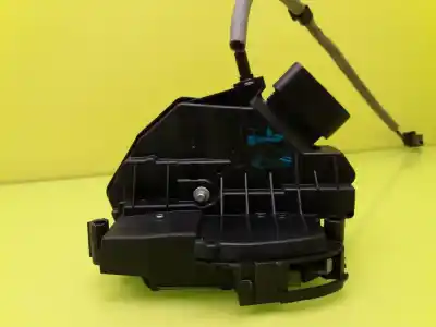 Pezzo di ricambio per auto di seconda mano serratura porta anteriore destra per ford focus turn. t1da riferimenti oem iam bm5aa21812bf  