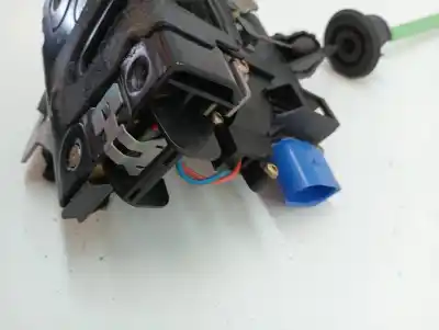 Автозапчасти б/у замок задней левой двери за audi a8 (4e2) 4.0 tdi quattro ссылки oem iam 4e0839015  