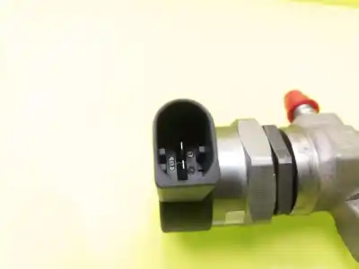 Second-hand car spare part distributor pipe for audi a3 (8v) ambiente oem iam references   r04l125a - 04l089b