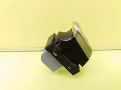 Second-hand car spare part right front power window switch for audi a4 avant (8e) a4 avant 8e oem iam references 8k0959855b  