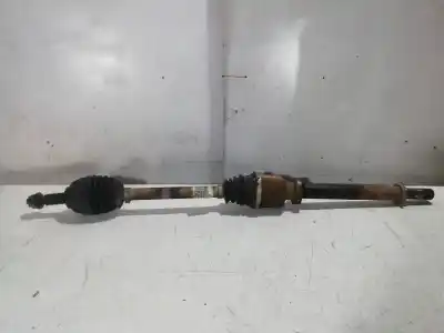 Peça sobressalente para automóvel em segunda mão  por RENAULT CLIO III  Referências OEM IAM 8200499586  8200499586 - 8200499586