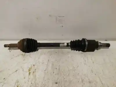 Pezzo di ricambio per auto di seconda mano trasmissione anteriore sinistra per renault clio ii (bb_, cb_) 1.2 (bb0a, bb0f, bb10, bb1k, bb28, bb2d, bb2h, cb0a,... riferimenti oem iam 8200499585