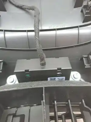 Pezzo di ricambio per auto di seconda mano plastica per mg zs ev tz204xs riferimenti oem iam 11063136  