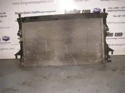 Pezzo di ricambio per auto di seconda mano Radiatore D Acqua per RENAULT VEL SATIS (BJ0) P9X701 Riferimenti OEM IAM 8200033729  