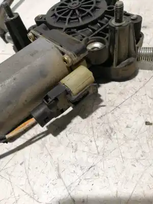 İkinci el araba yedek parçası ön sol pencere regülatörü için renault clio ii fase ii b/cb0 d7f710 oem iam referansları 77008422  