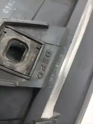 Second-hand car spare part right headlight for audi a6 c5 (4b2) 2.5 tdi oem iam references 153411115r  