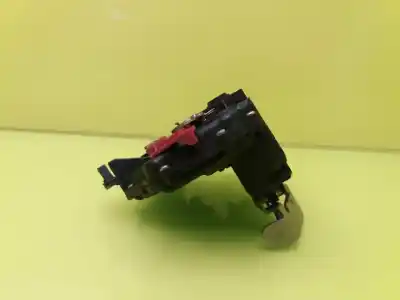 Second-hand car spare part rear left door lock for audi a4 avant (8e) bfb oem iam references 8e0839015c  