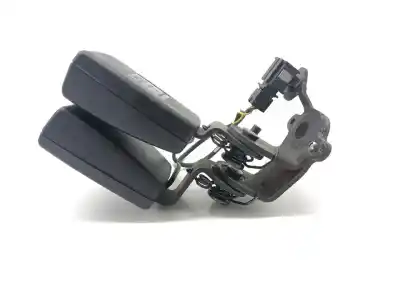 Second-hand car spare part rear seat belts set for skoda octavia combi (5e5) scout 2.0 150 cv oem iam references 8v0857739  