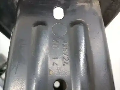 Second-hand car spare part front bumper reinforcement for skoda octavia combi (5e5) scout 2.0 150 cv oem iam references 5e0807109  