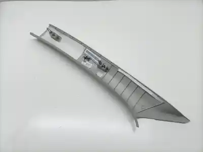 Second-hand car spare part front decorative moulding for skoda octavia combi (5e5) scout 2.0 150 cv oem iam references 5e0867233  