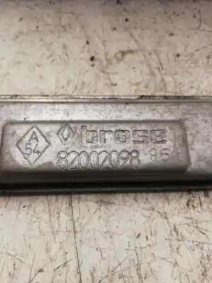 İkinci el araba yedek parçası ön sag pencere regülatörü için renault clio ii fase ii b/cb0 d7f710 oem iam referansları 82002098  