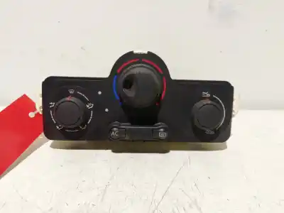 Peça sobressalente para automóvel em segunda mão  por RENAULT CLIO III  Referências OEM IAM 69597003  69597003