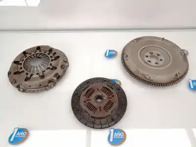 Pezzo di ricambio per auto di seconda mano KIT FRIZIONE per TOYOTA YARIS (KSP9/SCP9/NLP9)  Riferimenti OEM IAM 312100D150  