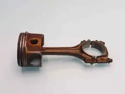 Second-hand car spare part PISTON for SEAT LEON (1M1)  OEM IAM references W5781P32  